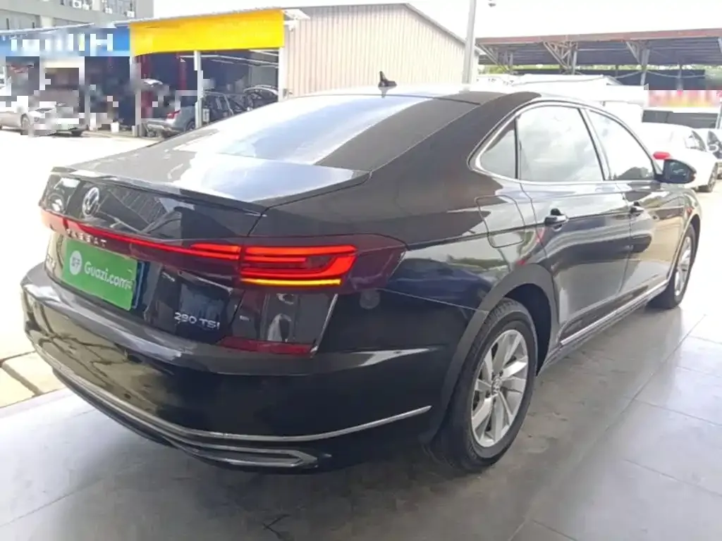 Volkswagen Passat — фото 4