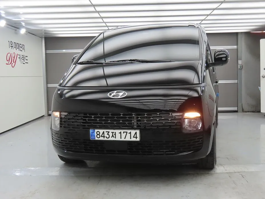 Hyundai Staria — фото 3