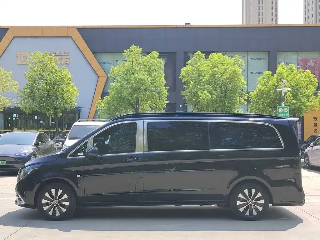 Mercedes-Benz Vito — фото 5