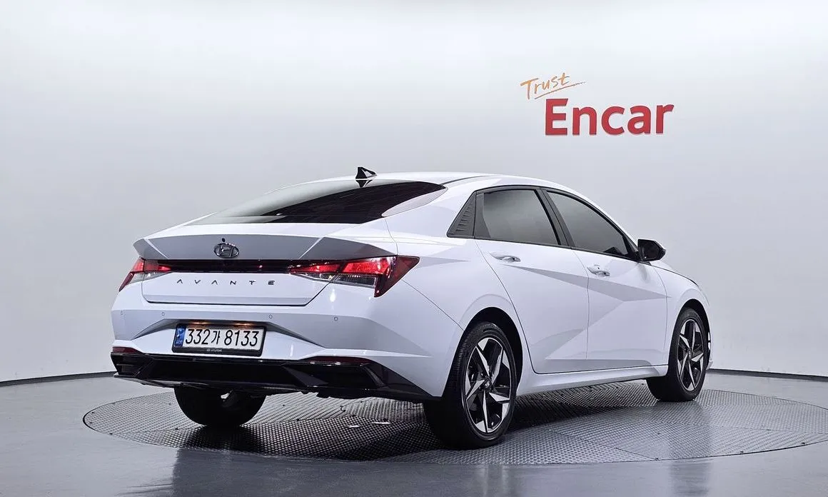 Hyundai AVANTE — фото 5