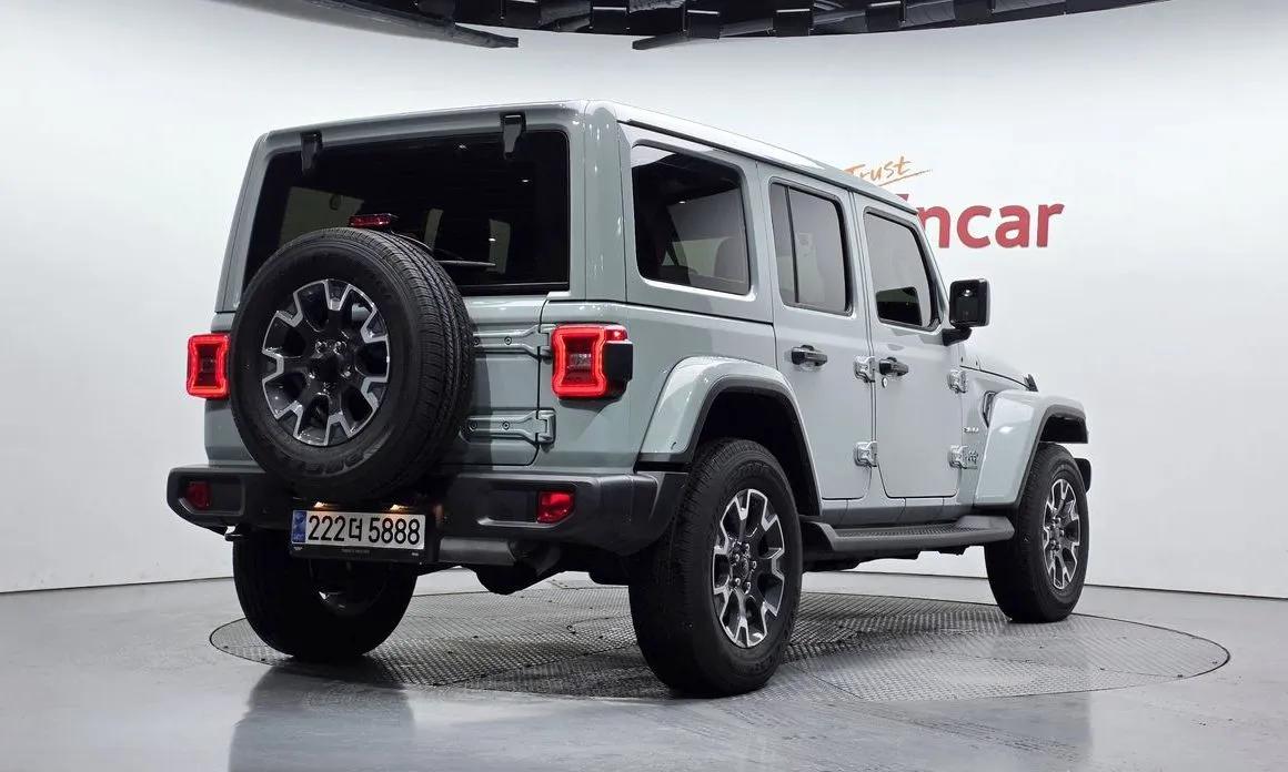 Jeep Wrangler — фото 4