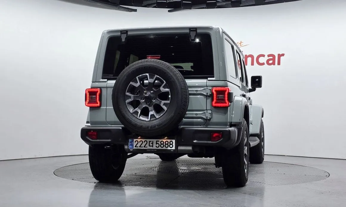 Jeep Wrangler — фото 3