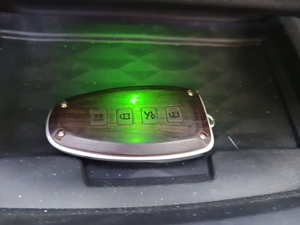 Tank 300 — фото 2