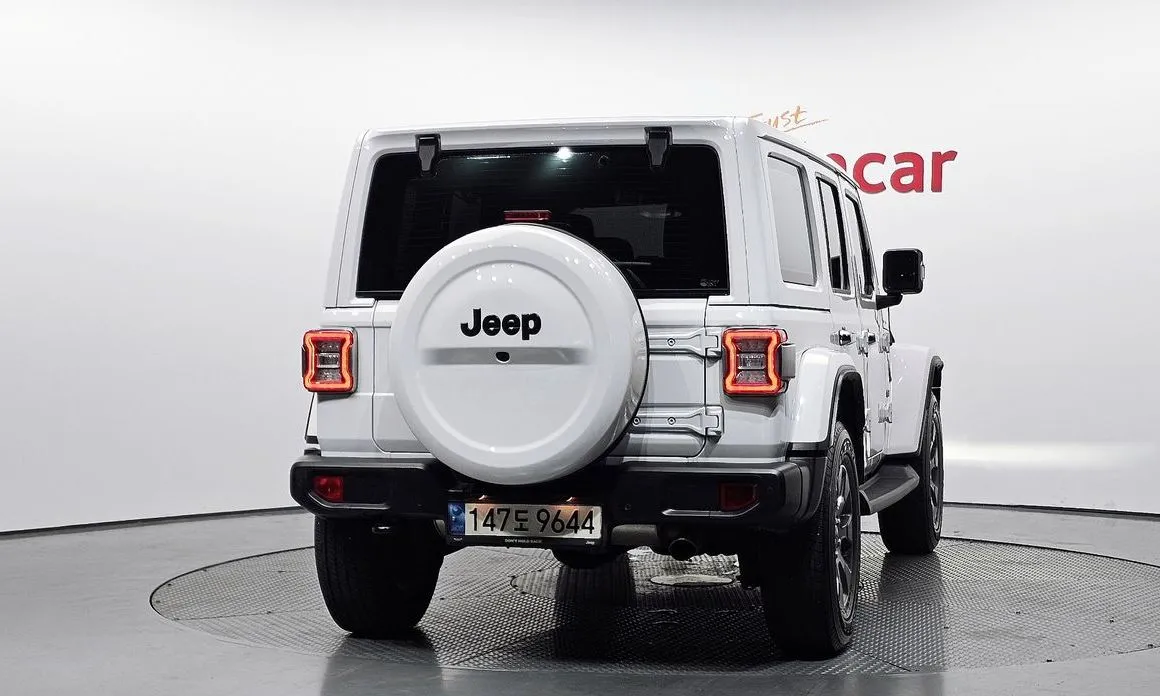 Jeep Wrangler — фото 4