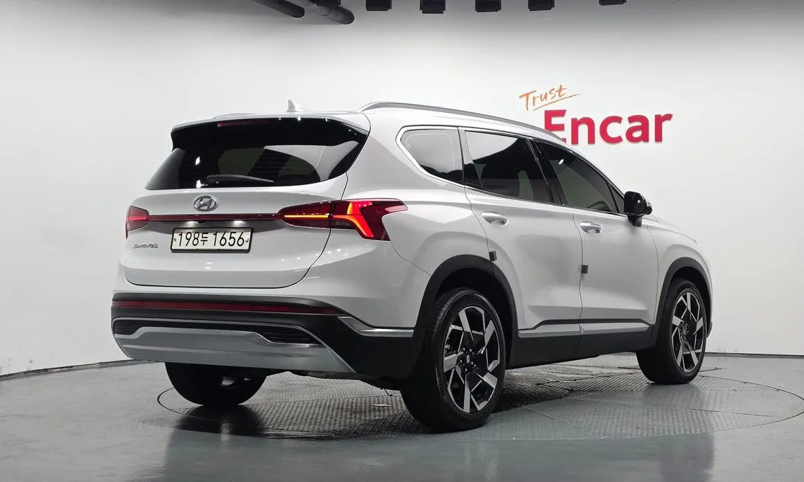Hyundai Santafe — фото 3