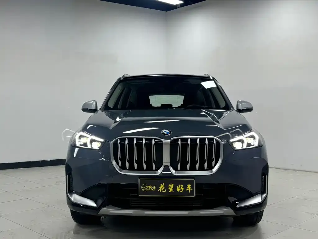 BMW X1 — фото 2