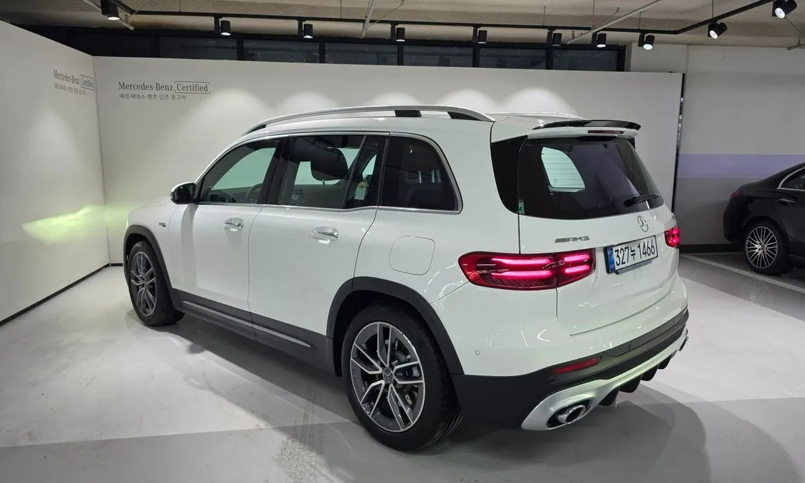 Mercedes-Benz GLB-Class — фото 7