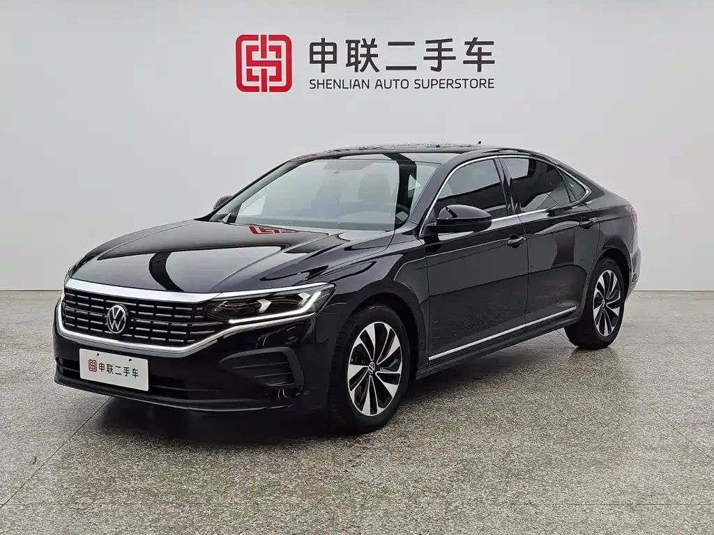 Volkswagen Passat — фото 1