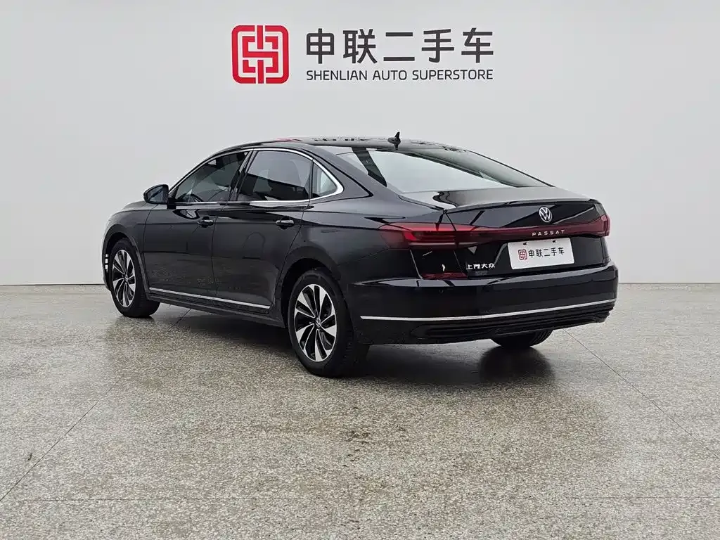 Volkswagen Passat — фото 4