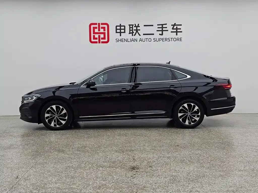Volkswagen Passat — фото 6