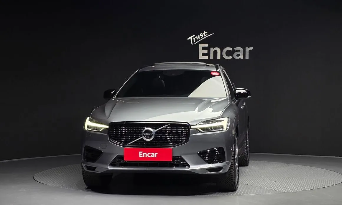Volvo XC60 — фото 3