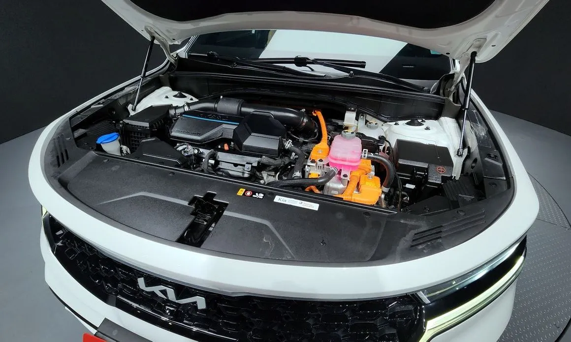 Kia Sorento — фото 10