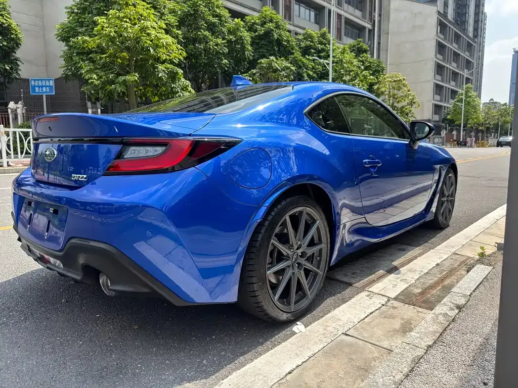 Subaru BRZ — фото 5