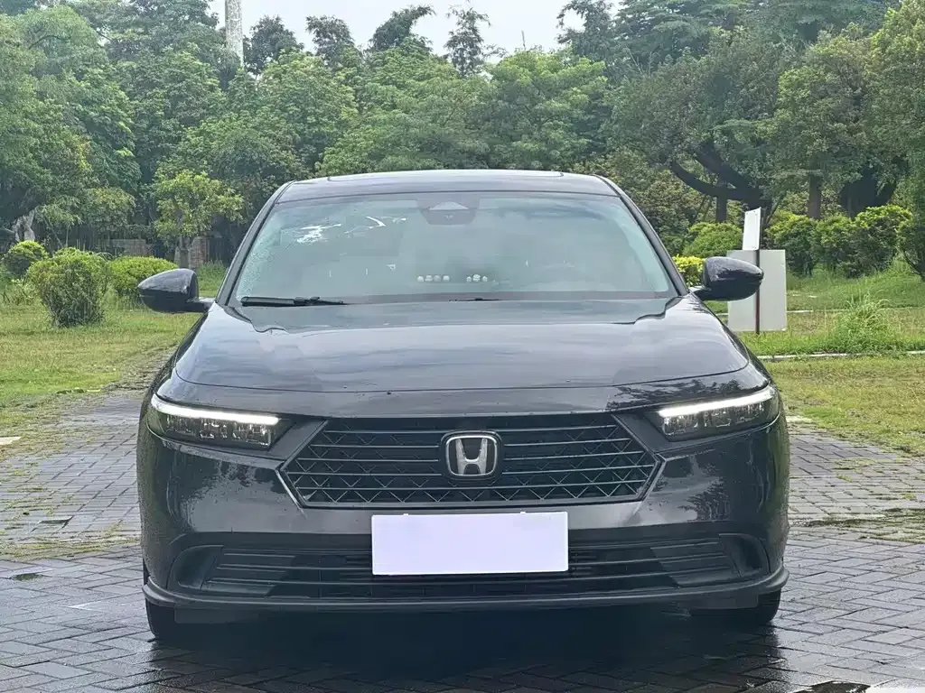 Honda Accord — фото 5