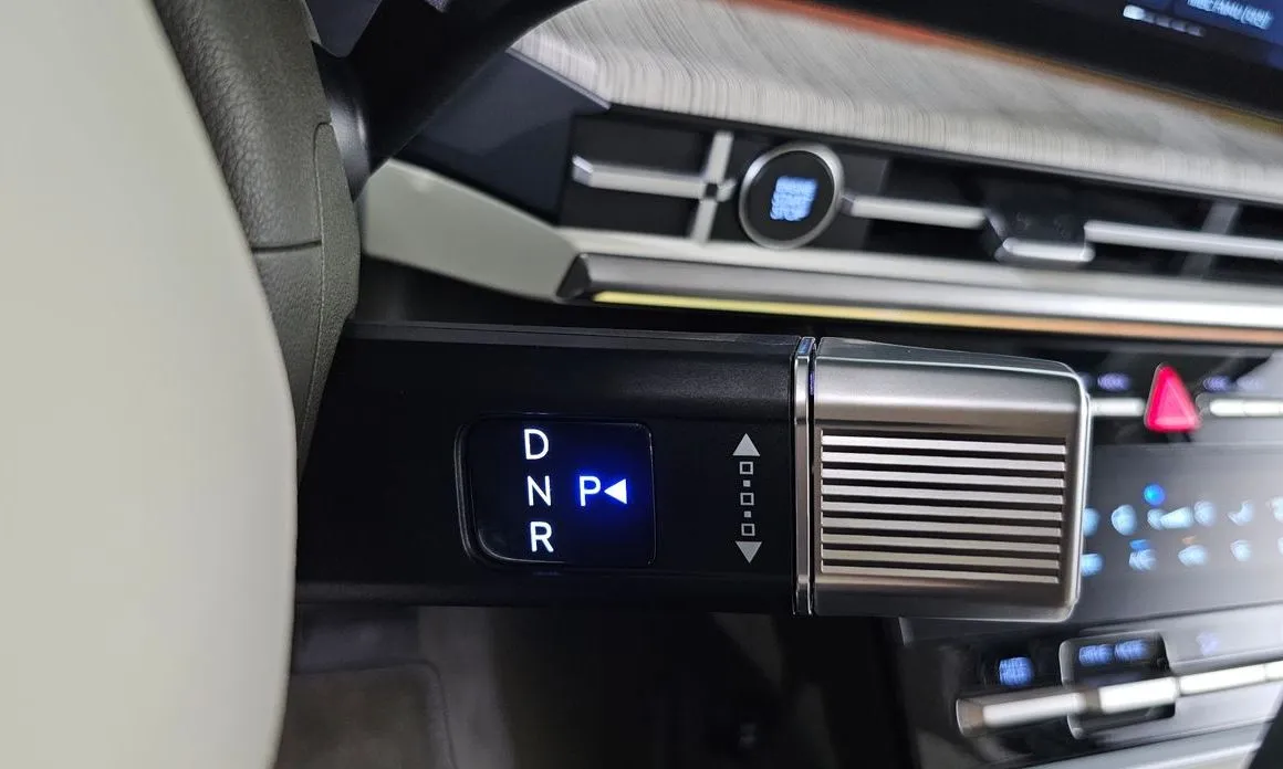 Hyundai Santafe — фото 2