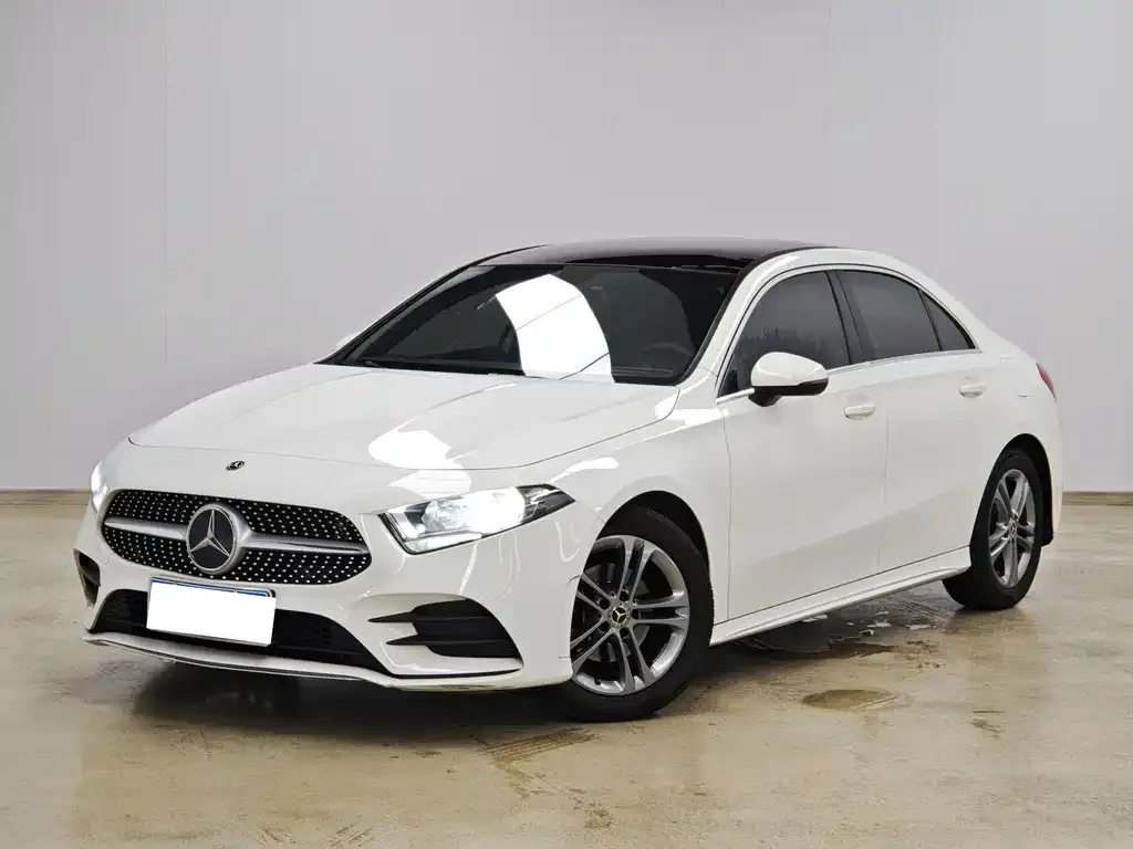 Mercedes-Benz A-Class — фото 1
