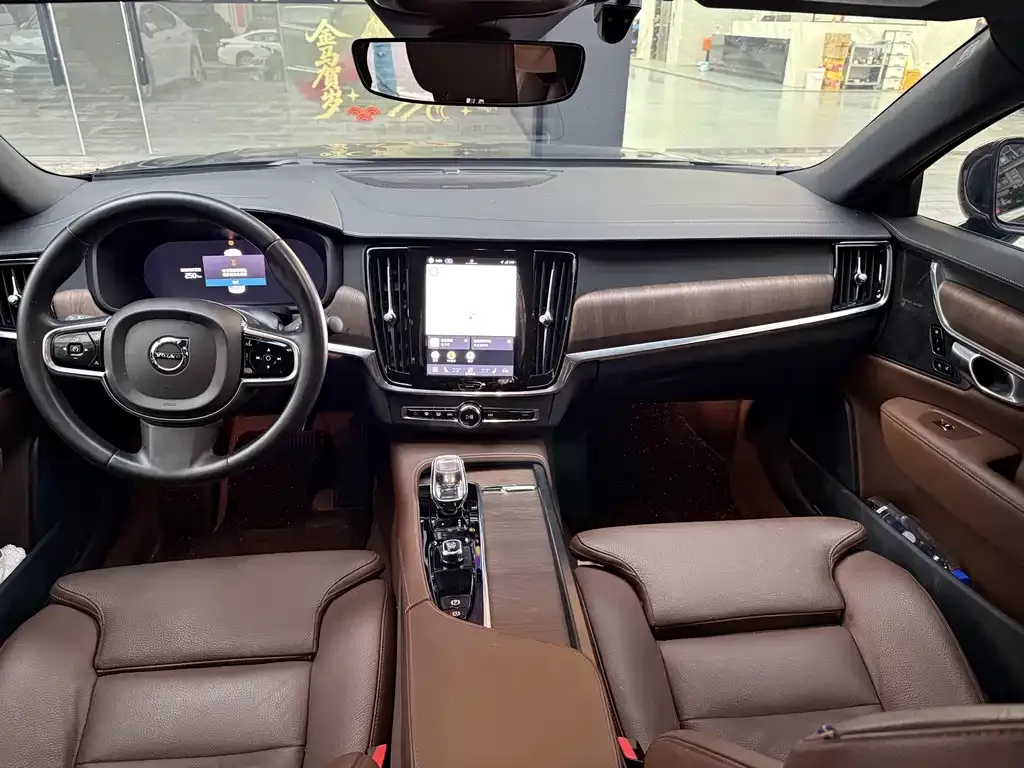 Volvo S90 — фото 3