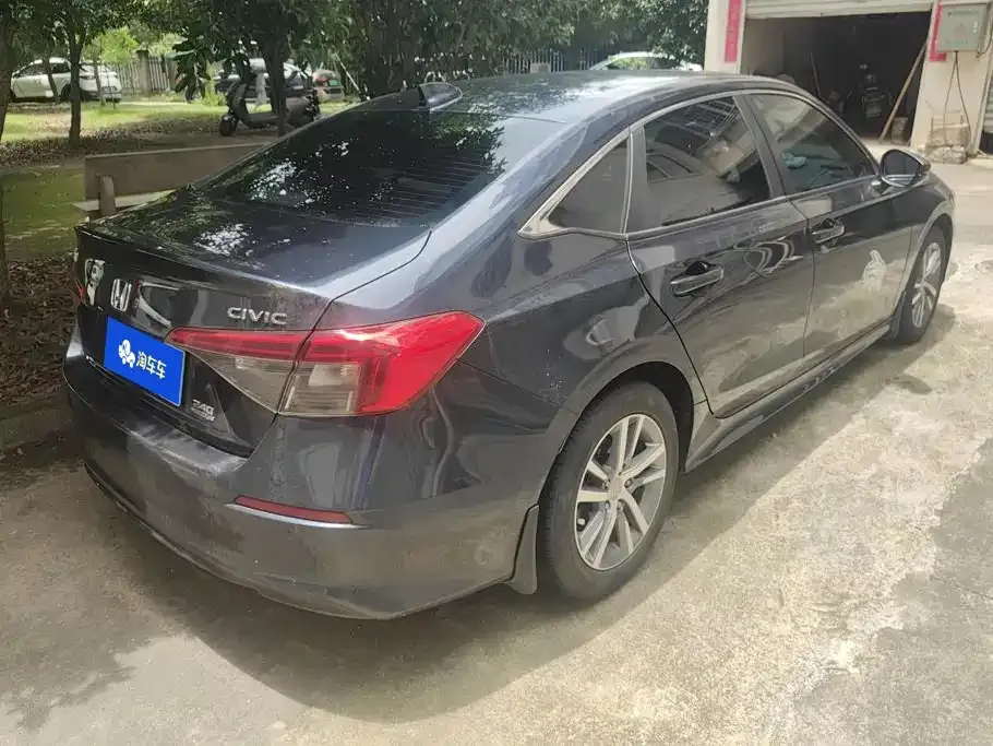 Honda Civic — фото 7