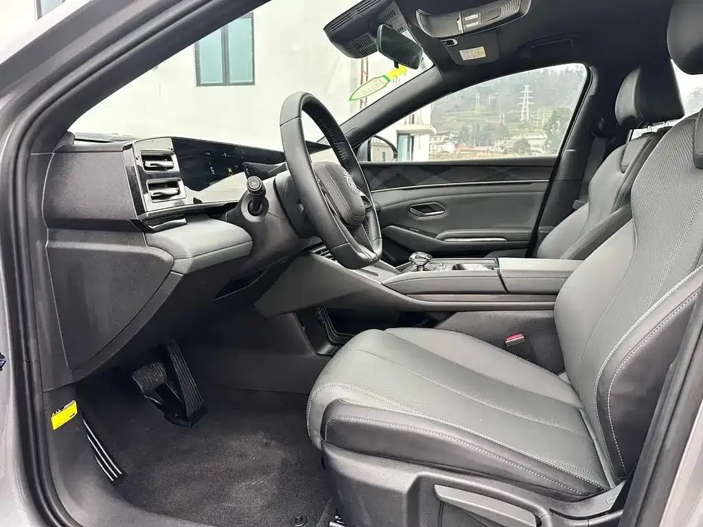 BYD Qin L — фото 3