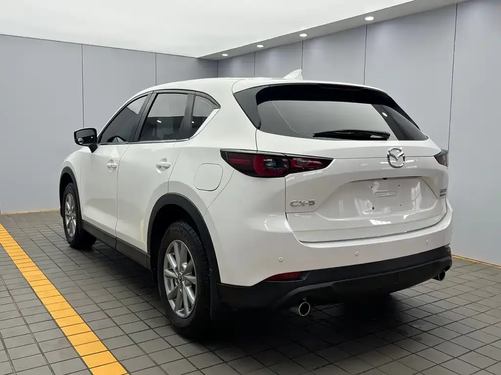 Mazda CX-5 — фото 7