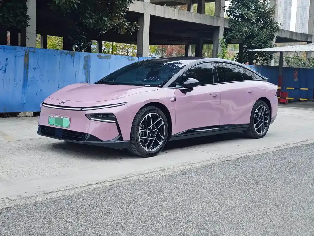 XPeng P7+ — фото 1