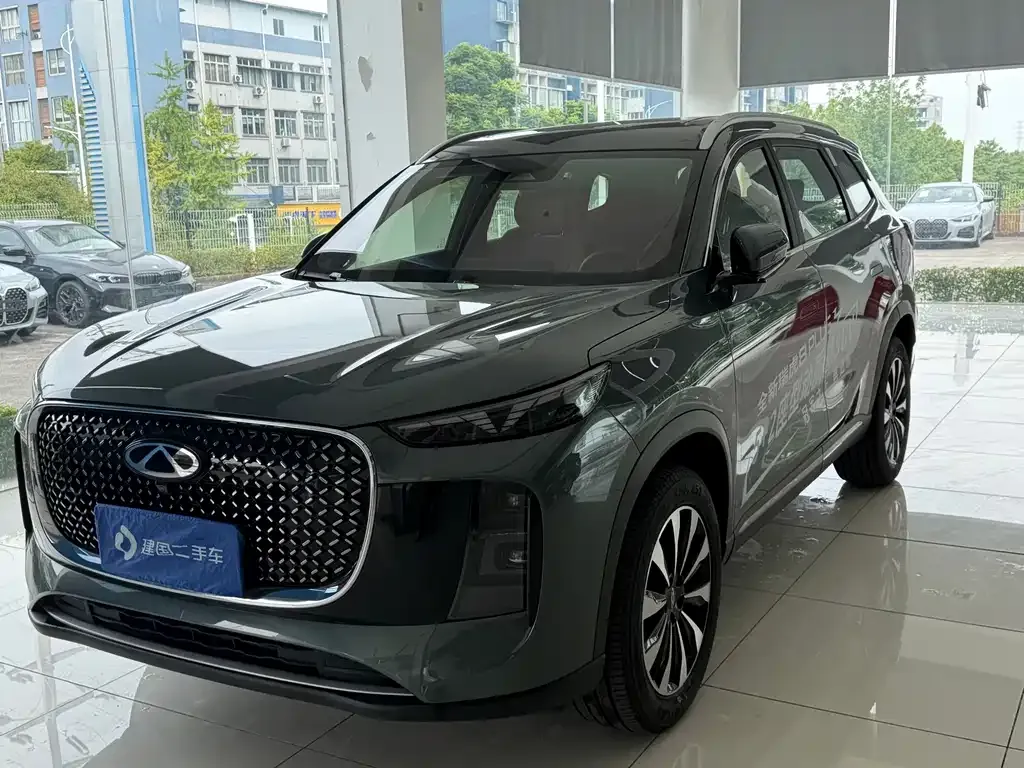 Chery Tiggo 8 PLUS — фото 1