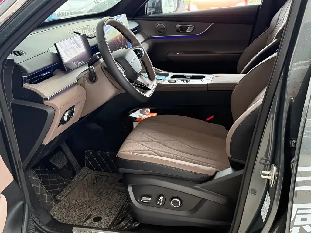 Chery Tiggo 8 PLUS — фото 10