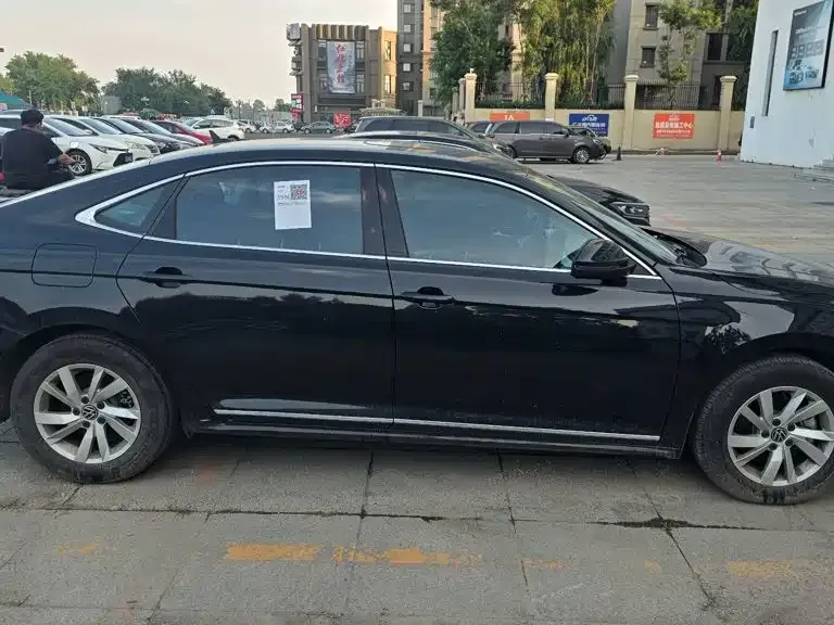 Volkswagen Passat — фото 3