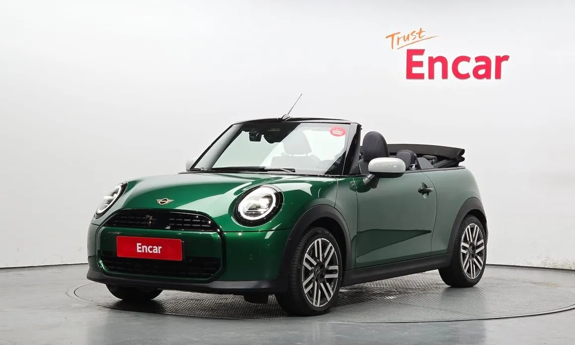 Mini Cooper Convertible — фото 1
