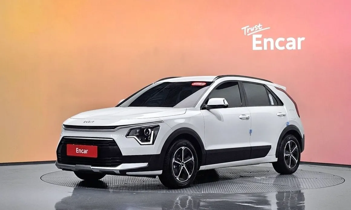 Kia Niro — фото 1