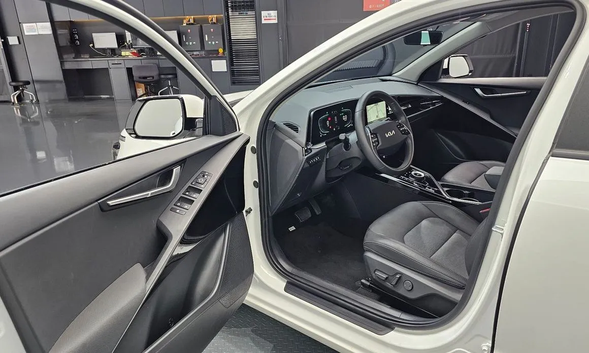 Kia Niro — фото 2