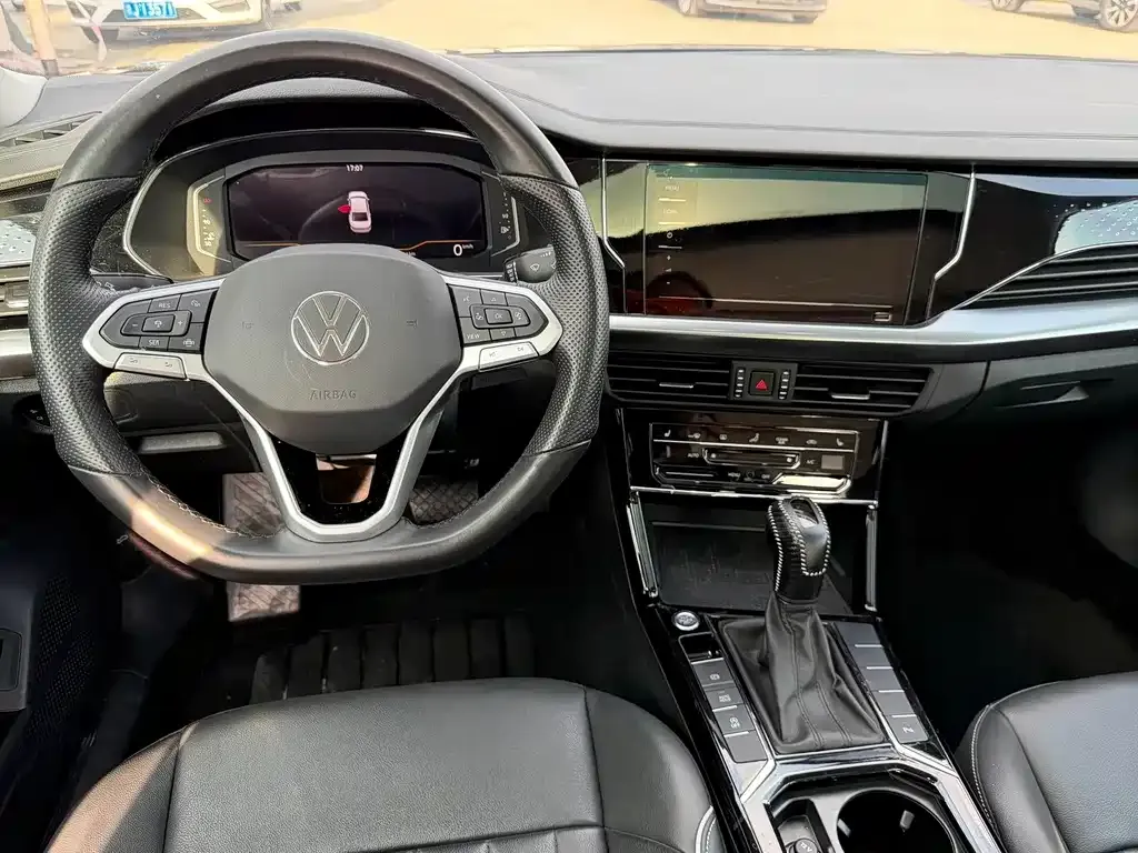 Volkswagen Passat — фото 2