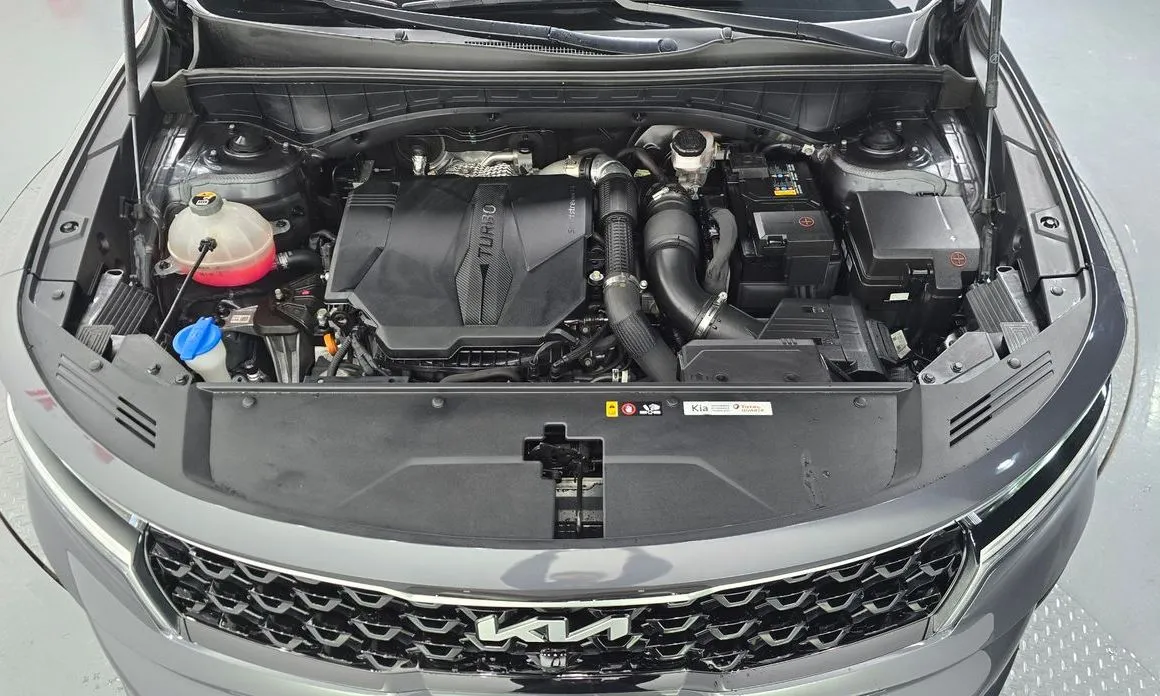 Kia Sorento — фото 9