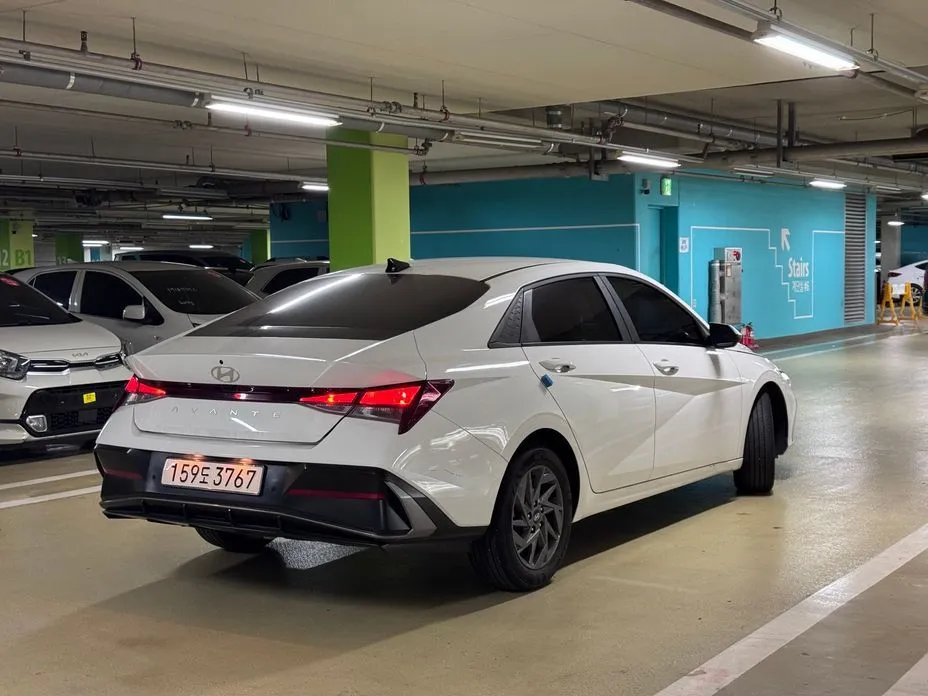 Hyundai AVANTE — фото 4