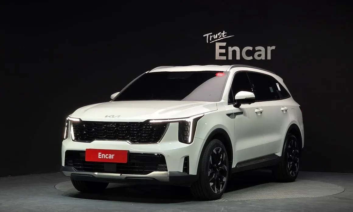 Kia Sorento — фото 1