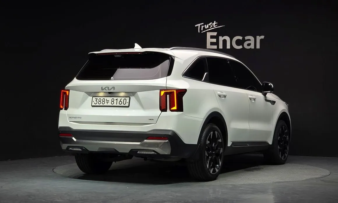 Kia Sorento — фото 3