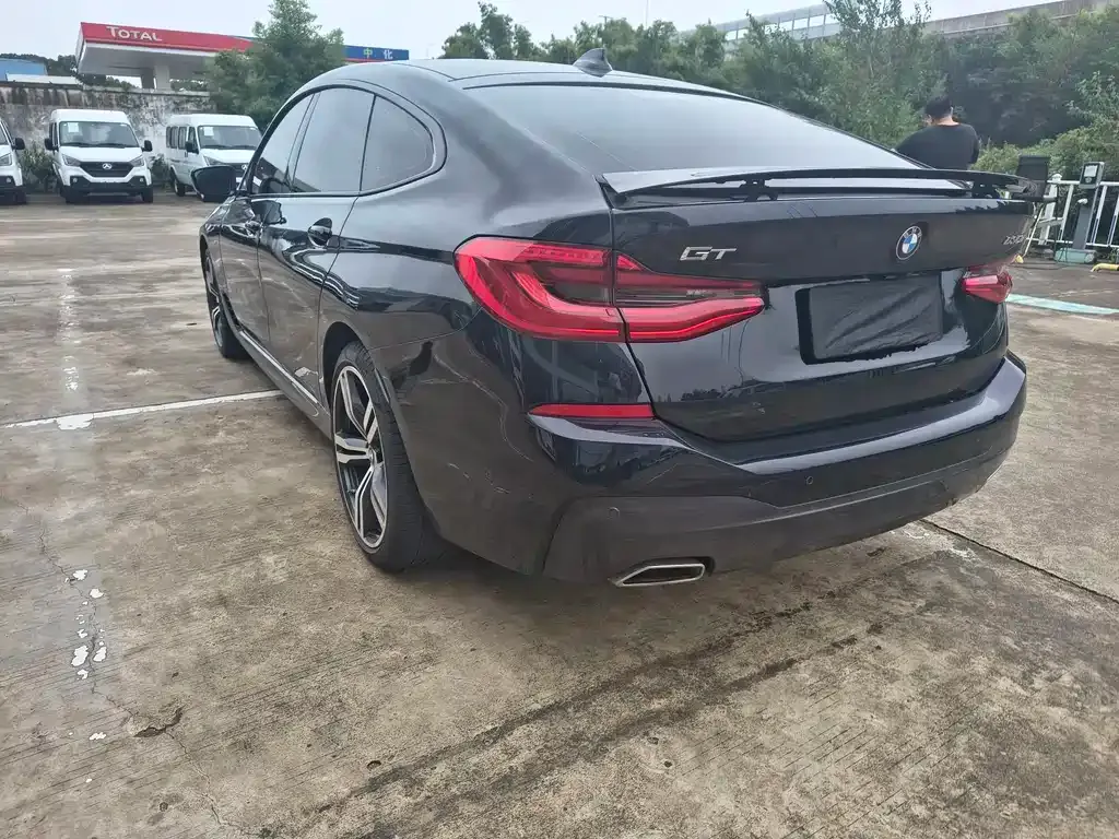 BMW 6 Series GT — фото 9