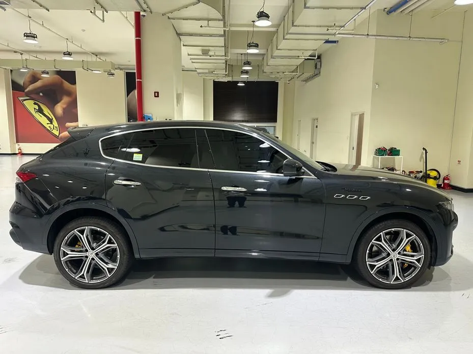 Maserati Levante — фото 2