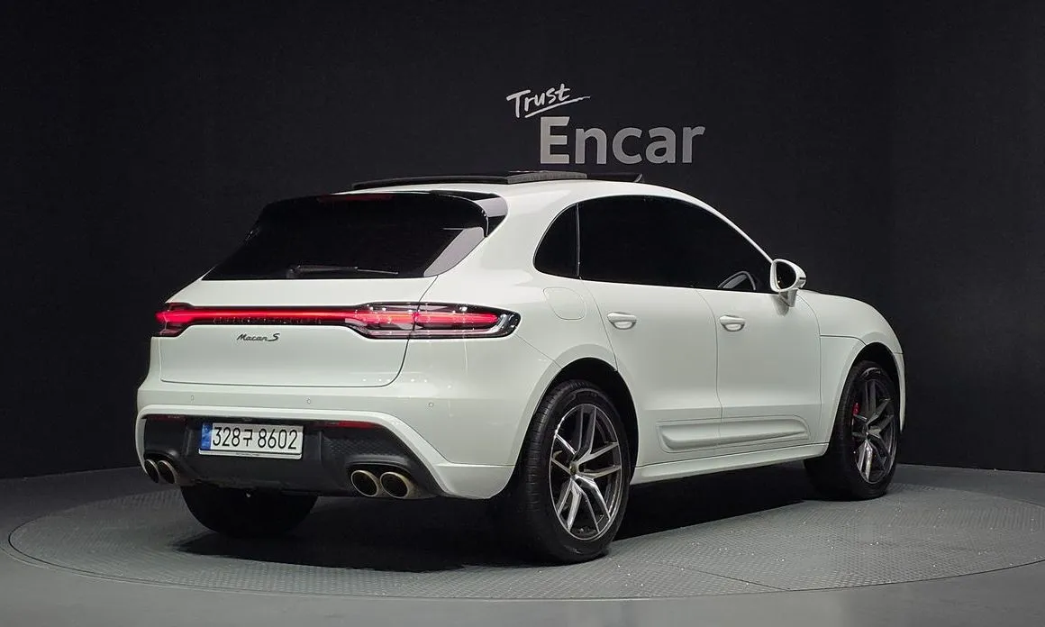 Porsche Macan — фото 6
