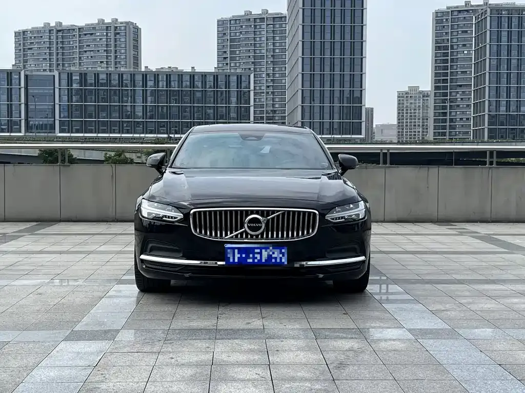 Volvo S90 — фото 5
