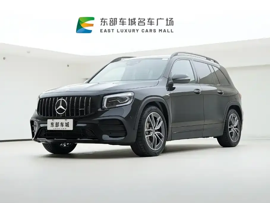 Mercedes-Benz GLB AMG — фото 1