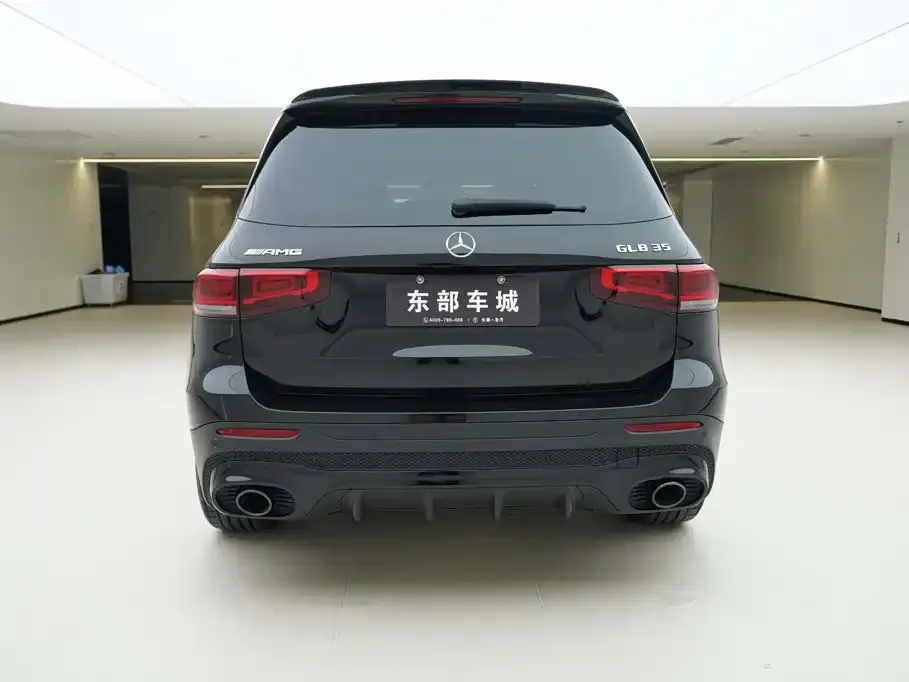 Mercedes-Benz GLB AMG — фото 10