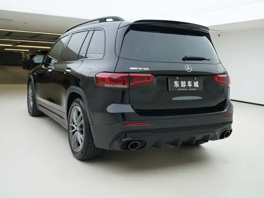 Mercedes-Benz GLB AMG — фото 6