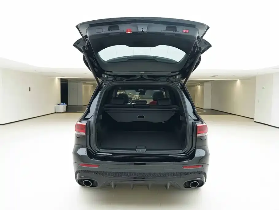 Mercedes-Benz GLB AMG — фото 7