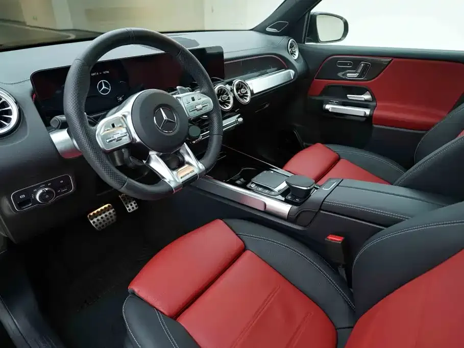 Mercedes-Benz GLB AMG — фото 8