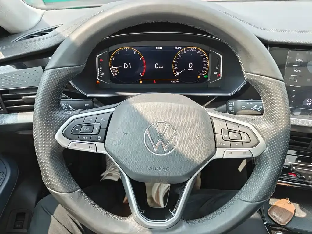 Volkswagen Passat — фото 7