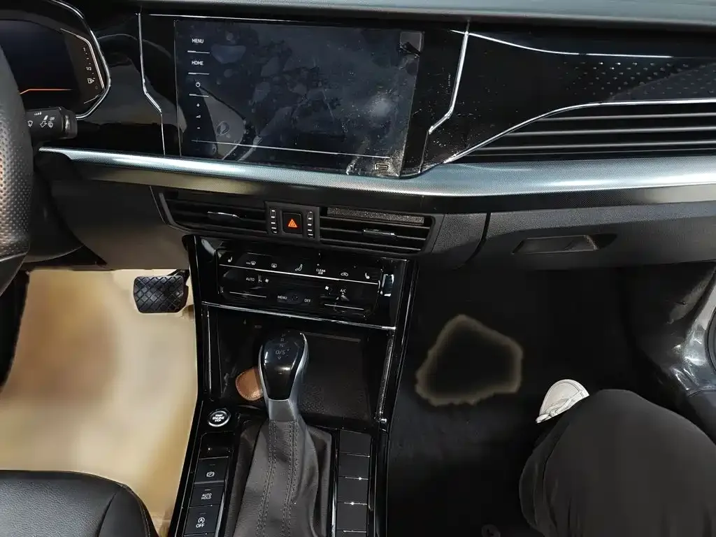 Volkswagen Passat — фото 8