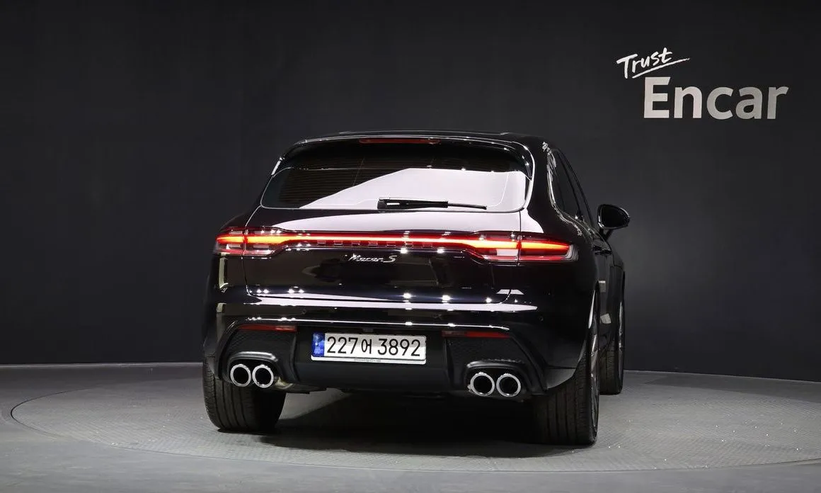 Porsche Macan — фото 3