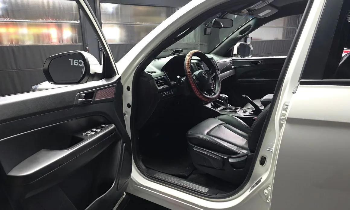 KG Mobility (Ssangyong) Rexton — фото 9