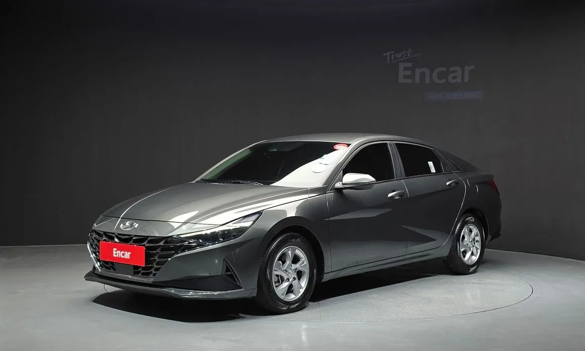 Hyundai AVANTE — фото 1